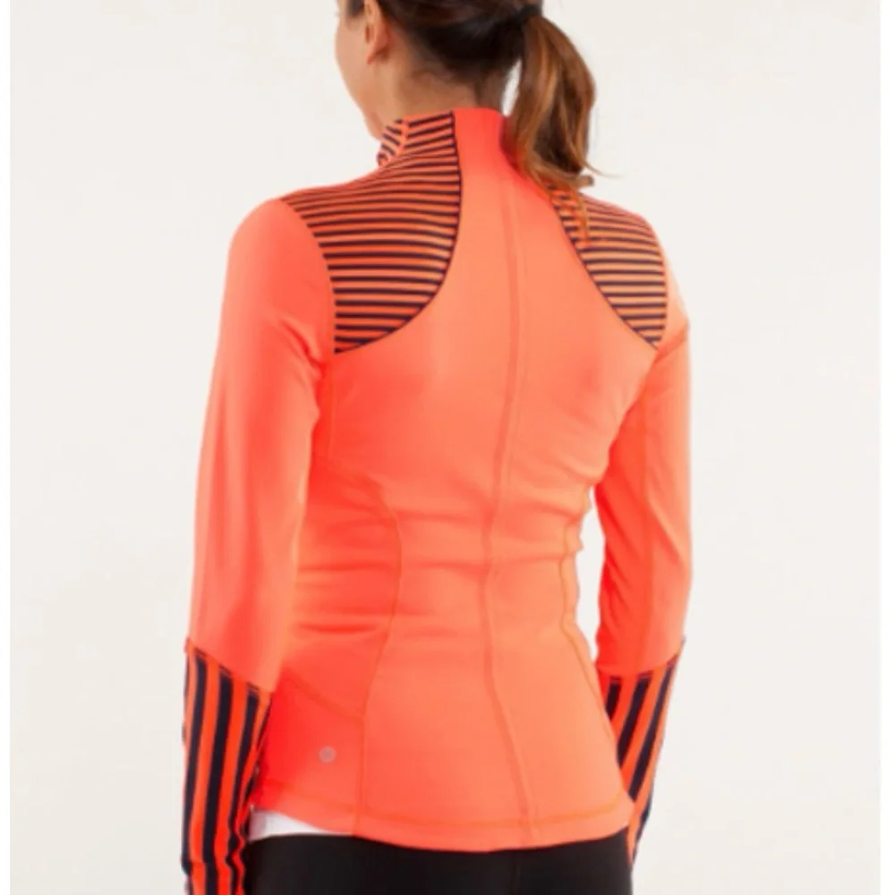 Lululemon Forme Jacket Light Flare/Inkwell
Size 6 EUC - Picture 3 of 8